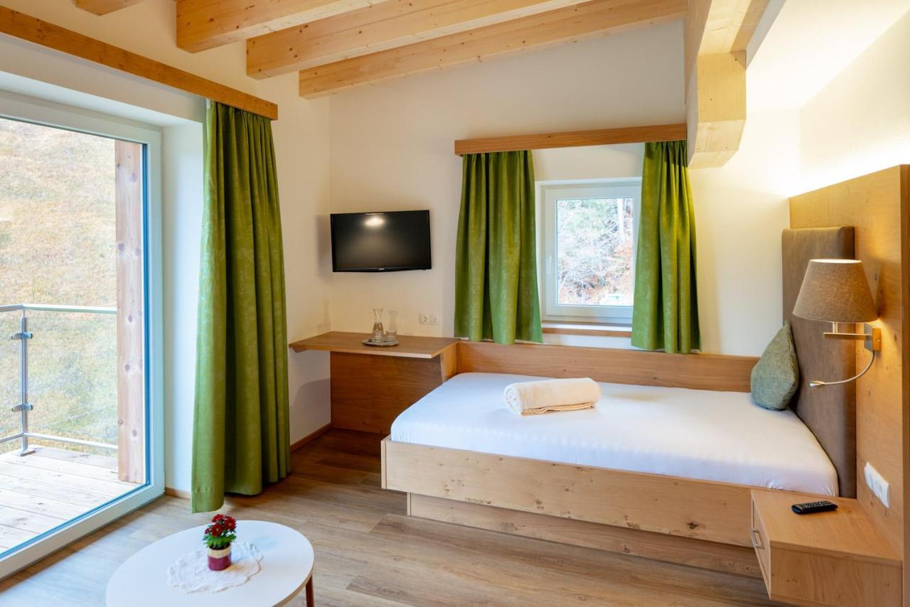 Hotel Tiroler Herz Hinterhornbach Bagian luar foto