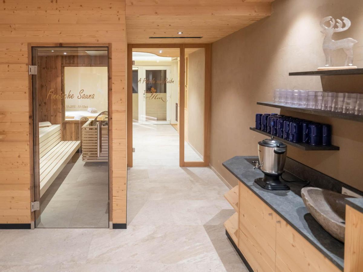 Hotel Tiroler Herz Hinterhornbach Bagian luar foto
