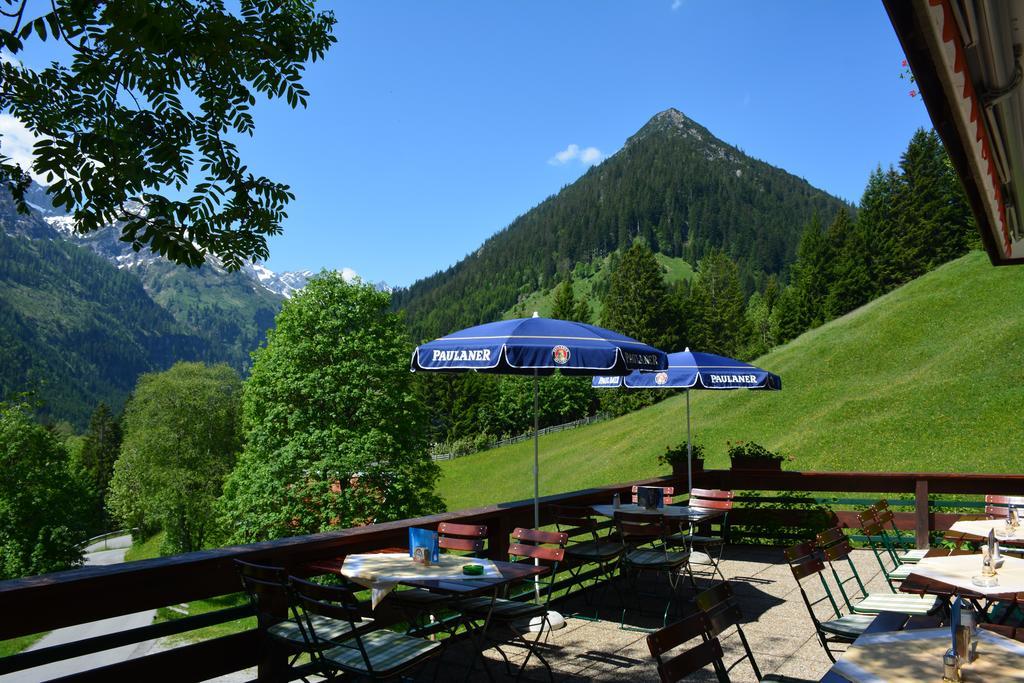 Hotel Tiroler Herz Hinterhornbach Bagian luar foto